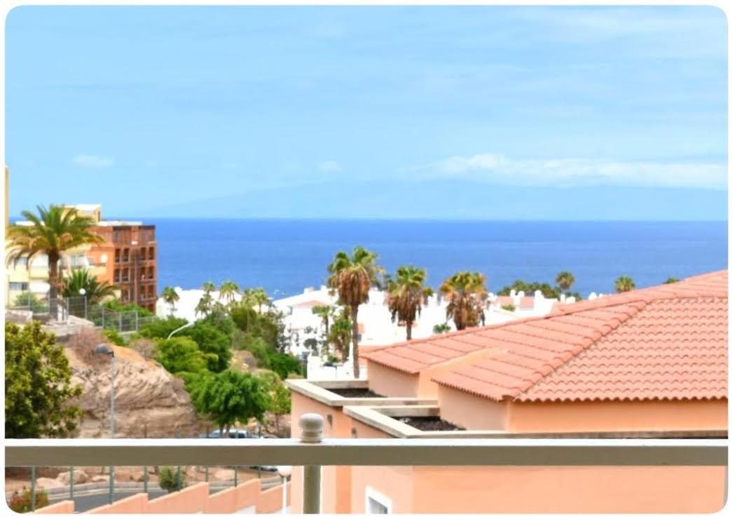 Margherita'S Apartment Orlando Costa Adeje エクステリア 写真